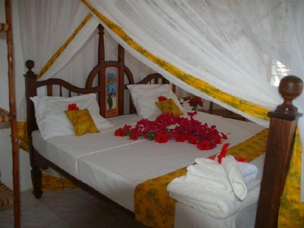 Ndame Beach Lodge Image 11